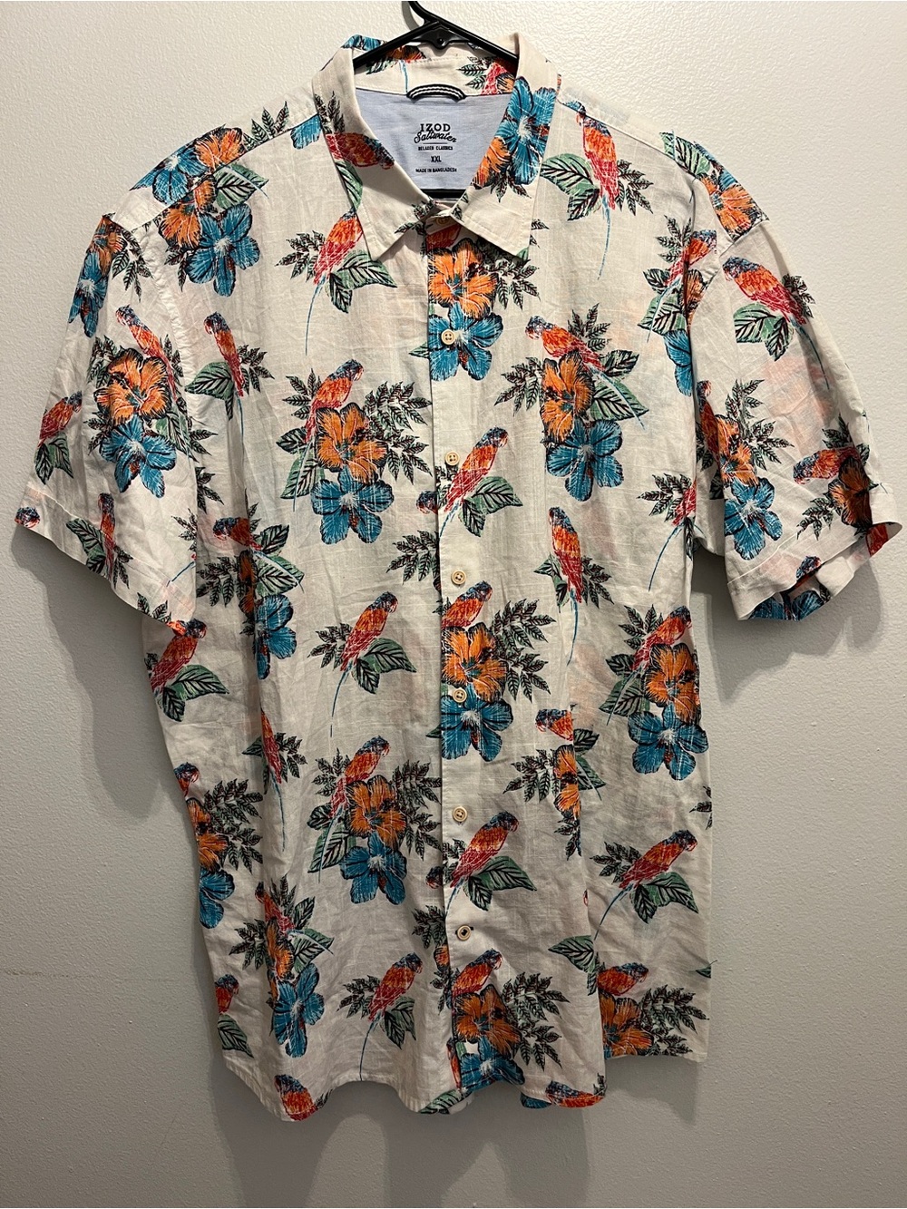 Izod White Short-Sleeve Tropical Parrot Floral Button-Up Shirt